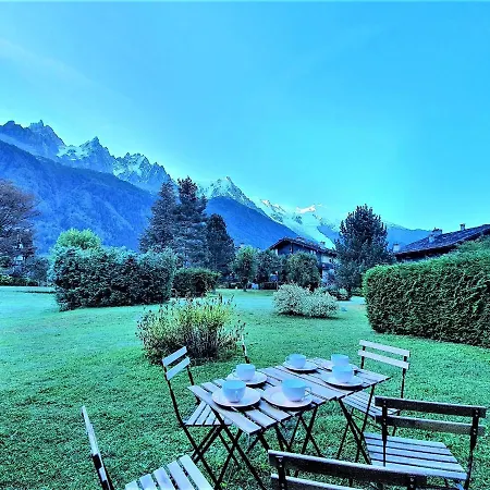 Apartment Vue Mont Blanc Avec Jardin Chamonix